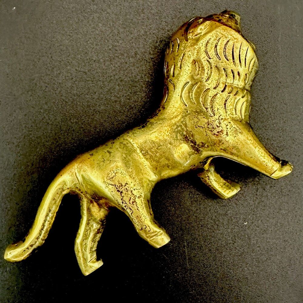 Vintage Solid Brass Lion Figurine Paperweight MCM Animal Statue Leo Zodiac Decor